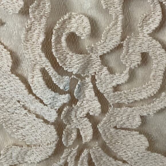 Tadashi Shoji Primrose Embroidered Lace Sheath Cocktail Dress Ivory Nude Size 6 - Picture 7 of 15